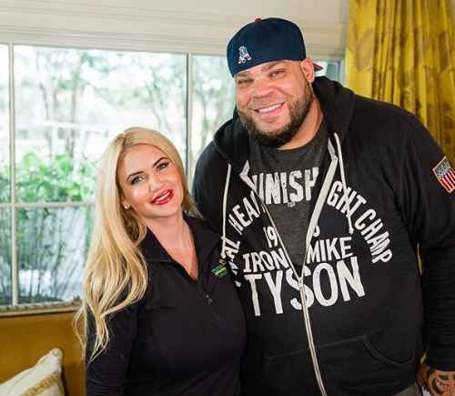 George Murdoch with his girlfriend.